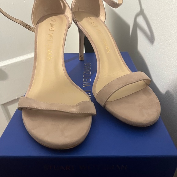 Stuart Weitzman- Size 11 NUNAKEDSTRAIGHT STRAP SANDAL Worn once - Picture 2 of 3